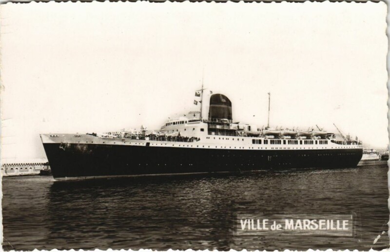 Carte postale ancienne Ville de Marseille - Cie Gle Transatlantique Ships