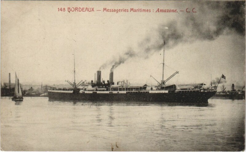 Carte postale ancienne Amazone - Messageries Maritimes Ships