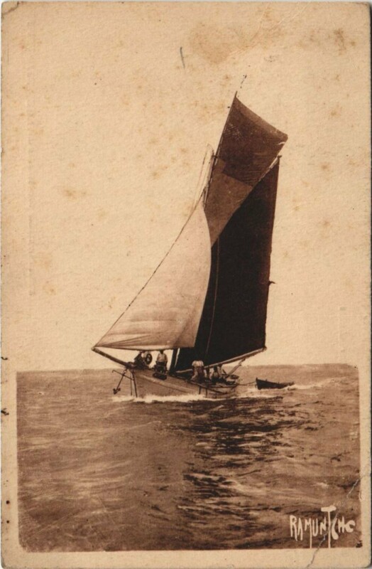 Carte postale ancienne Bateau de Peche des Cotes Charentaises Ships