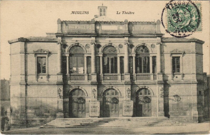 Carte postale ancienne Moulins Le Theatre à Moulins