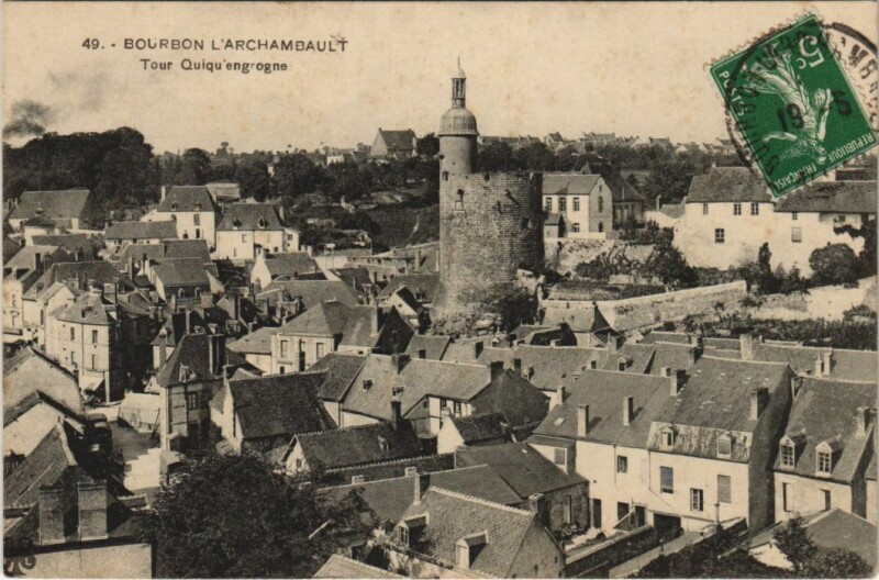 Carte postale ancienne Bourbon-l'Archambault Ruines du Chateau, vue interieure à Bourbon-l'Archambault