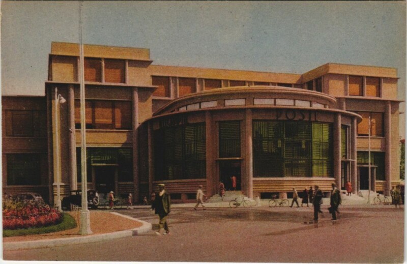 Carte postale ancienne Vichy La nouvelle Poste à Vichy
