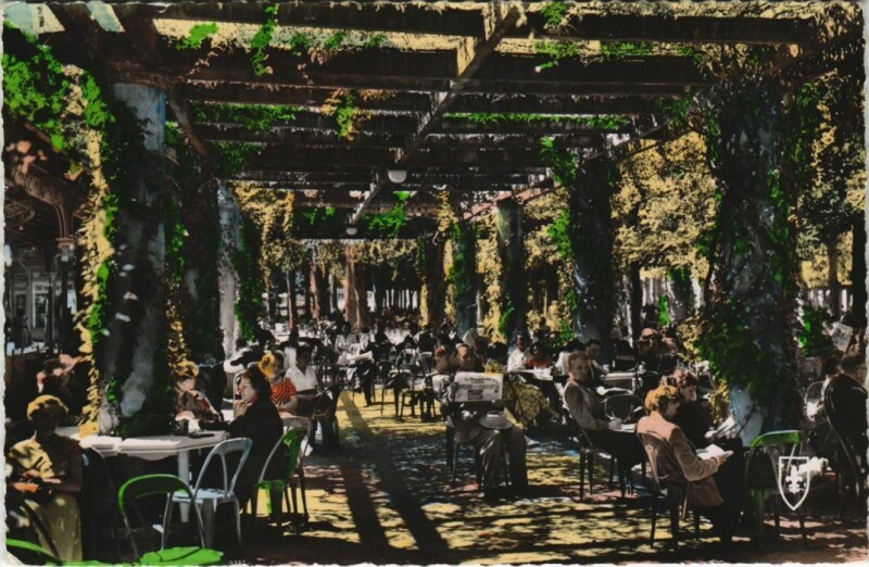 Carte postale ancienne Vichy Les Pergolas à Vichy