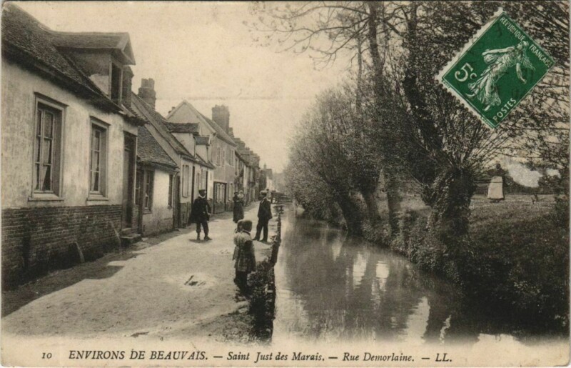 Carte postale ancienne Beauvais Environs - Saint-Just-des-Marais - Rue Demorlaine à Beauvais