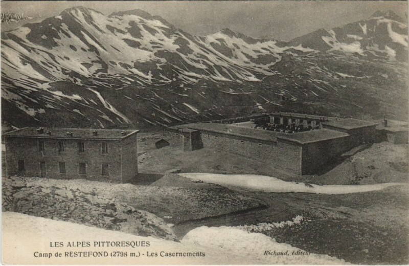 Carte postale ancienne Camp de Restefond - Les Casernements