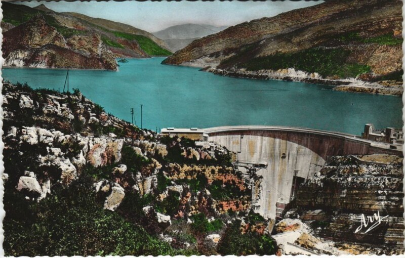 Carte postale ancienne Le Barrage de Castillon