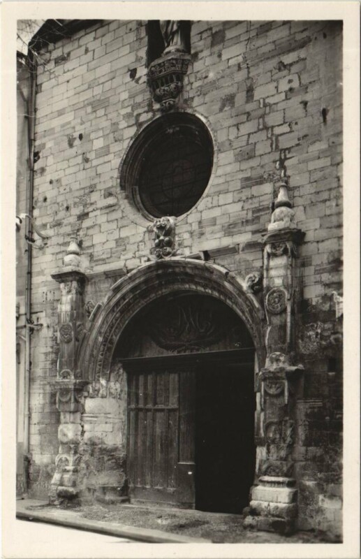 Carte postale ancienne Manosque Manosque-les-Bains - Eglise Notre-Dame à Manosque