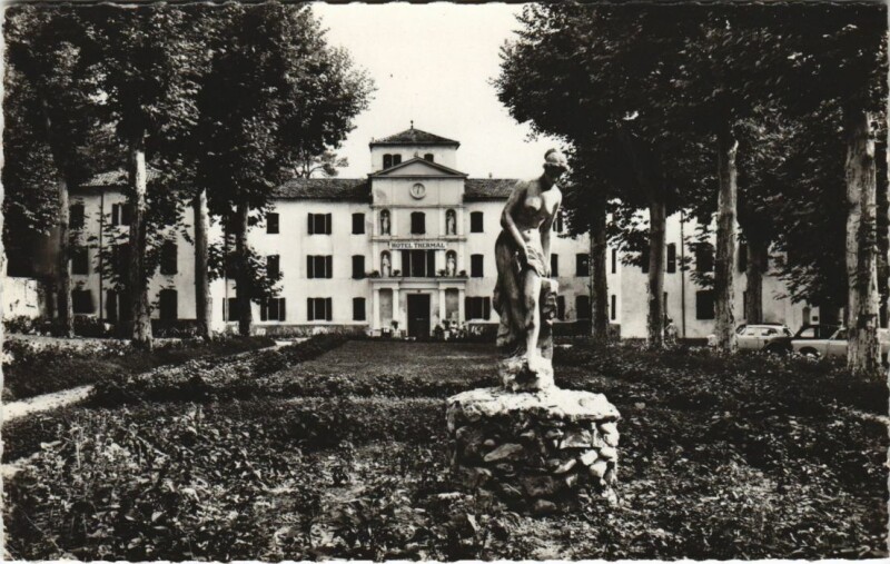 Carte postale ancienne Greoux-les-Bains L'Hotel Thermal