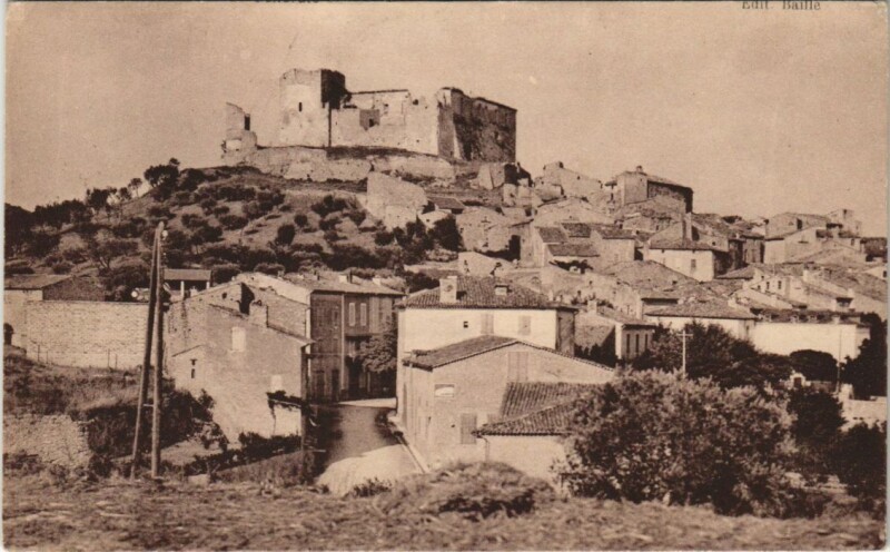 Carte postale ancienne Alpes de Haute Provence - General View of a Town