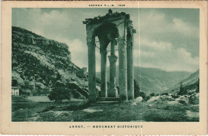 Carte postale ancienne Annot Monument Historique à Annot