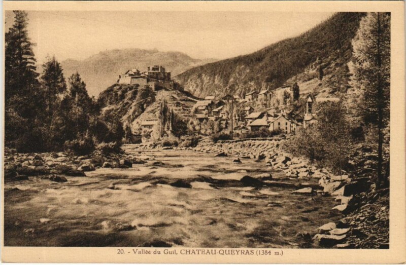 Carte postale ancienne Chateau-Queyras