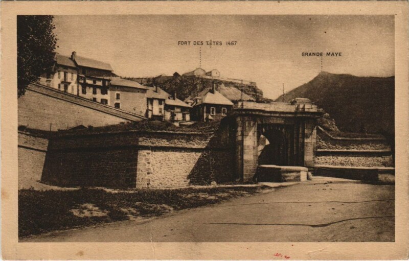 Carte postale ancienne Briancon La Porte d'Embrun