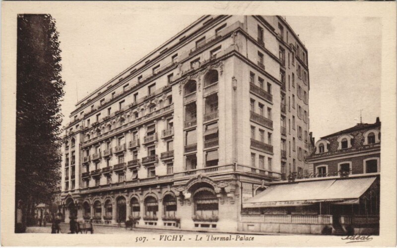 Carte postale ancienne Vichy Thermal Palace à Vichy