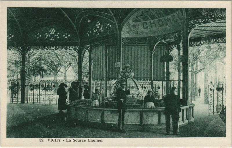 Carte postale ancienne Vichy Source Chomel à Vichy