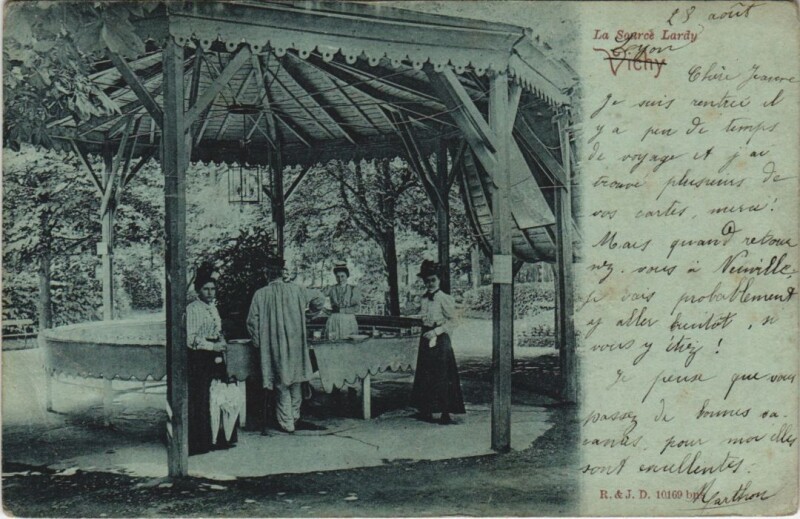 Carte postale ancienne Vichy Source Lardy à Vichy