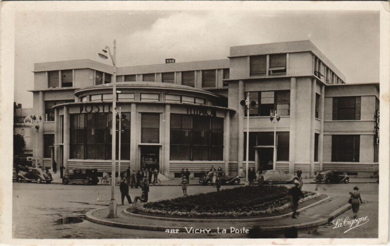Carte postale ancienne Vichy La Poste à Vichy