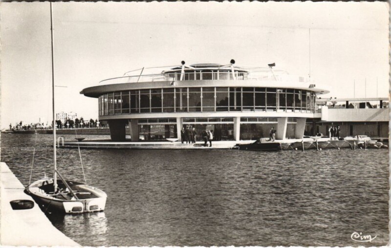 Carte postale ancienne Vichy Le Club House, Le Port, Le Lac à Vichy