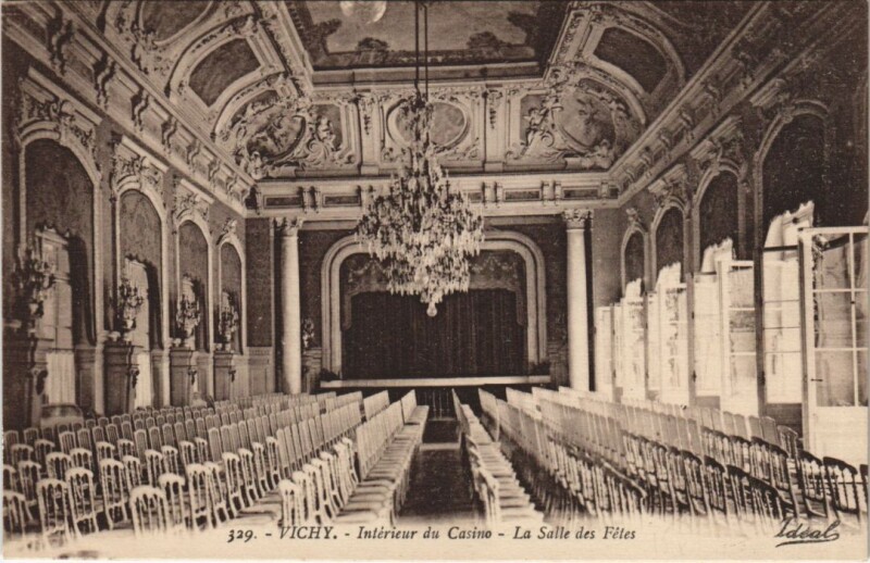 Carte postale ancienne Vichy Interieur du Casino, Salle des Fetes à Vichy
