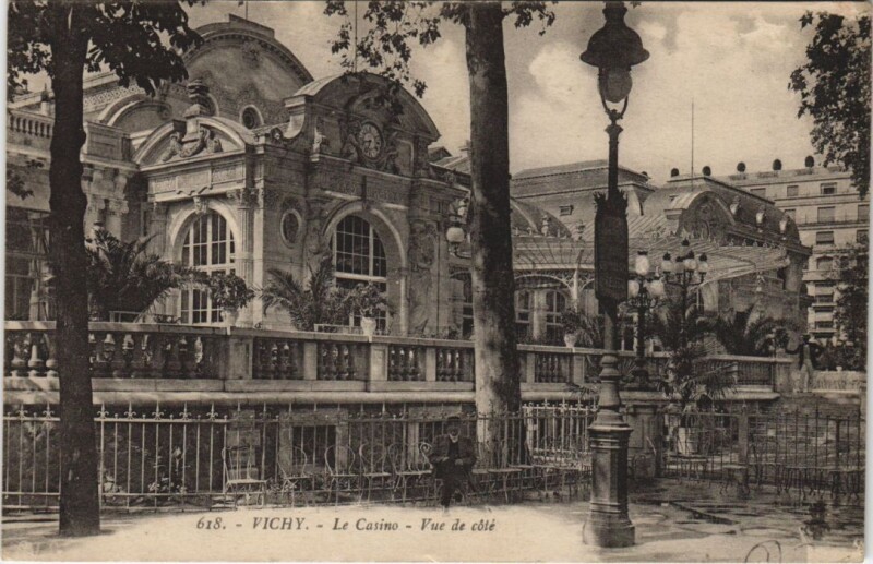 Carte postale ancienne Vichy Le Casino à Vichy