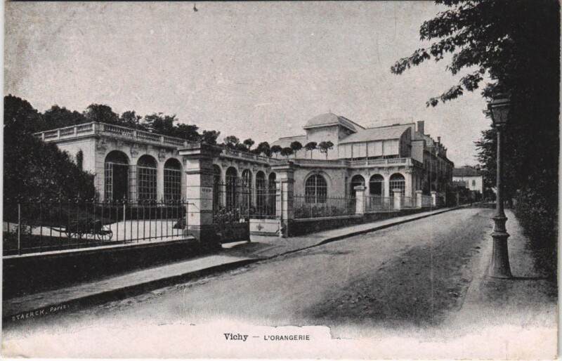 Carte postale ancienne Vichy L'Orangerie à Vichy