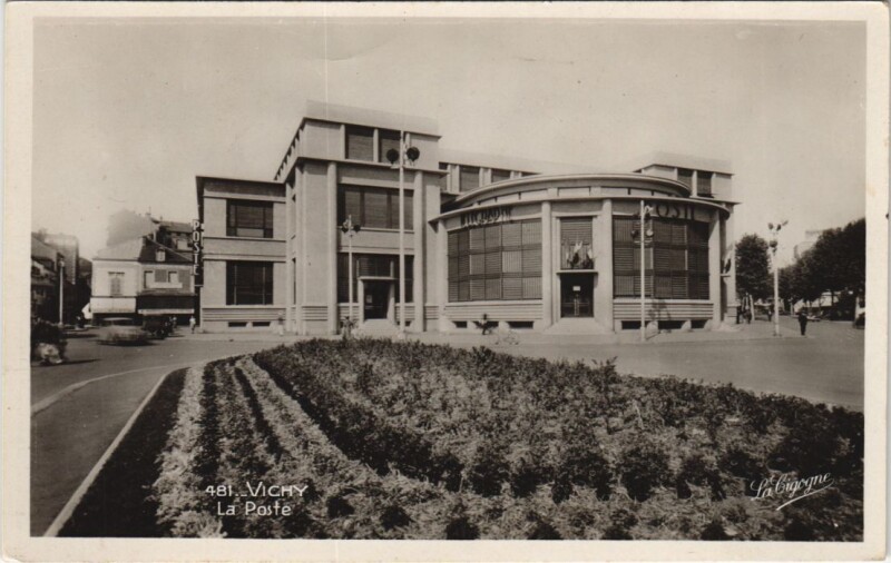 Carte postale ancienne Vichy La Poste à Vichy