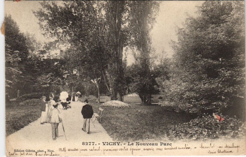 Carte postale ancienne Vichy Le nouveau Parc à Vichy