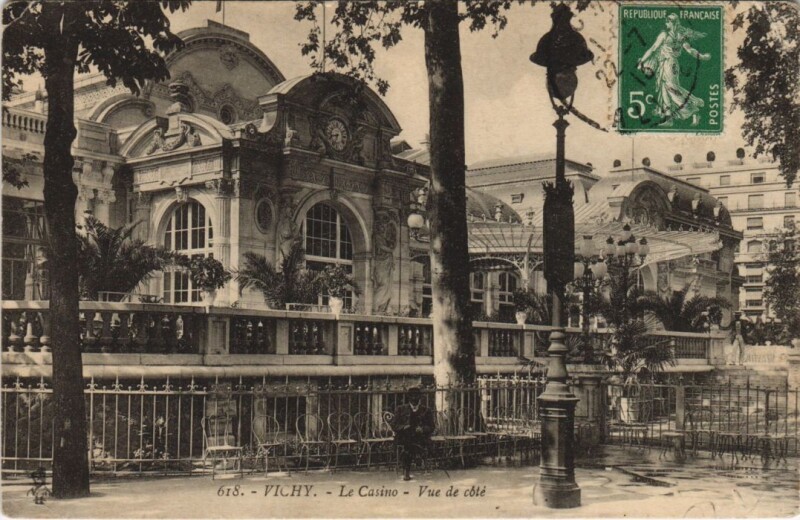 Carte postale ancienne Vichy Le Casino à Vichy