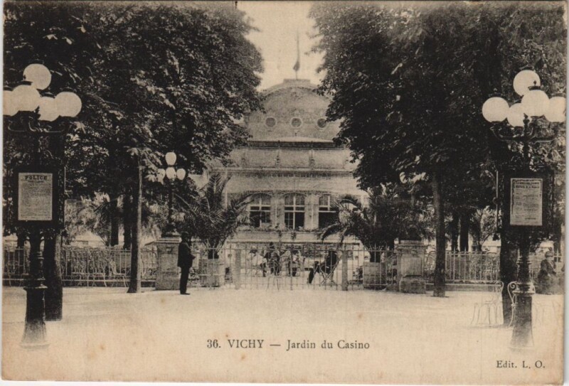 Carte postale ancienne Vichy Jardin du Casino à Vichy
