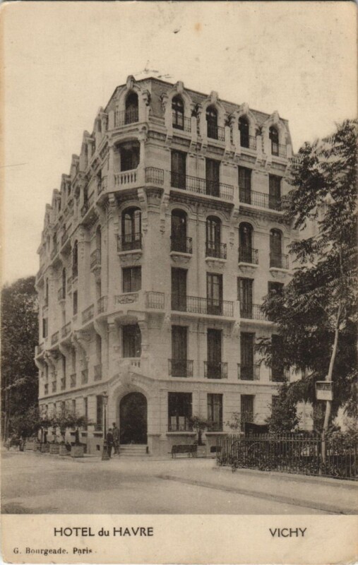 Carte postale ancienne Vichy Hotel du Havre à Vichy