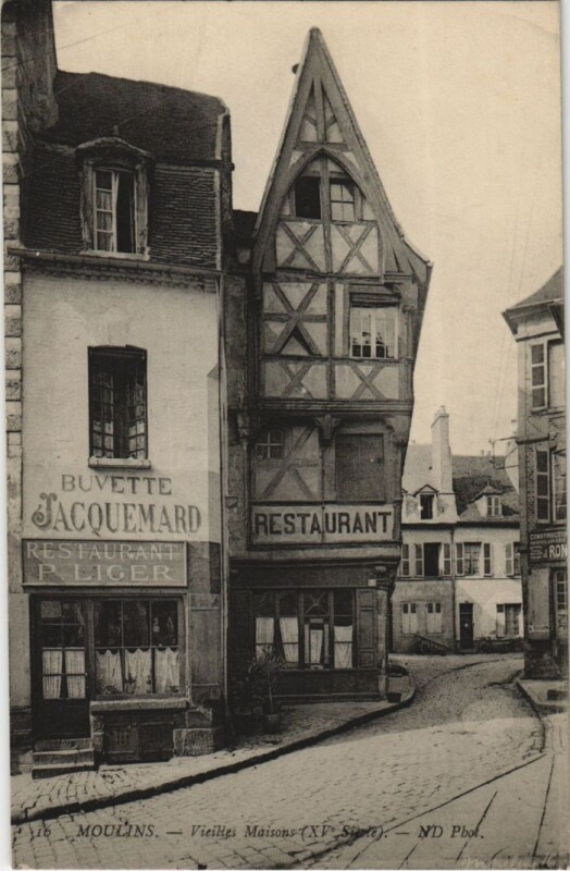 Carte postale ancienne Moulins Vieilles Maisons - Restaurant à Moulins