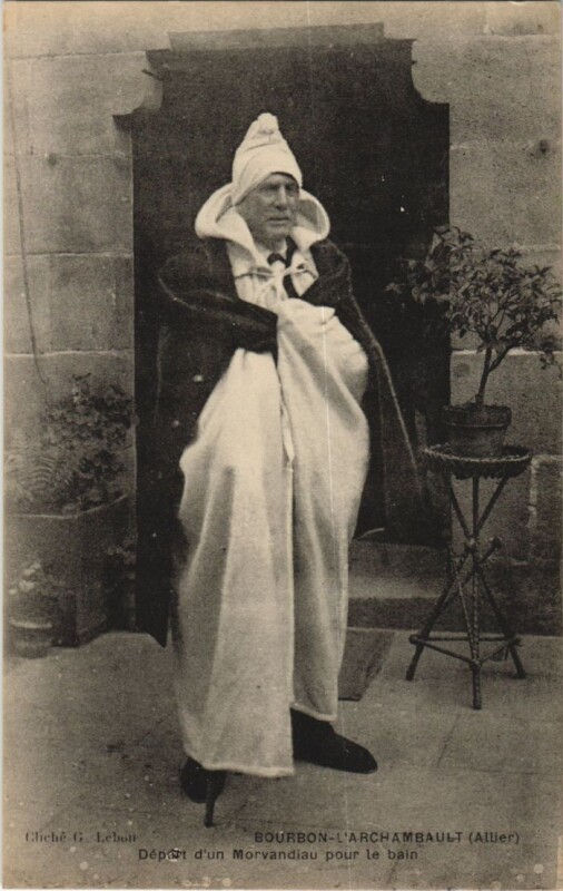 Carte postale ancienne Bourbon-l'Archambault Depart d'un Morvandiau pour le Bain à Bourbon-l'Archambault