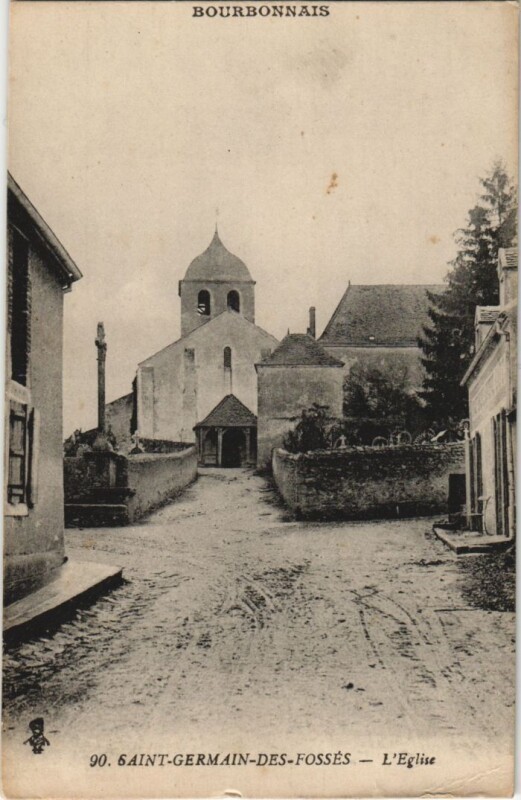 Carte postale ancienne Saint-Germain-des-Fosses L'Eglise