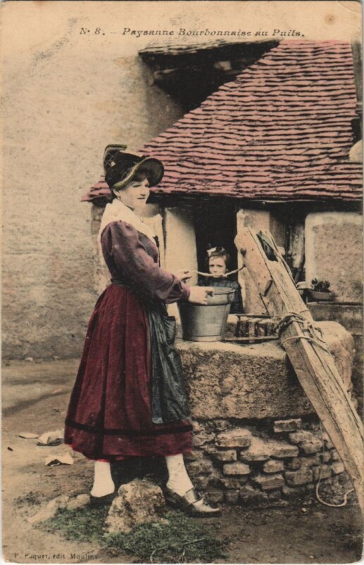 Carte postale ancienne Paysan Bourbonnaise au Puits