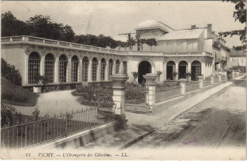 Carte postale ancienne Vichy L'Orangerie des Celestins à Vichy