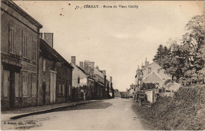 Carte postale ancienne Cerilly Route du Vieux Cerilly