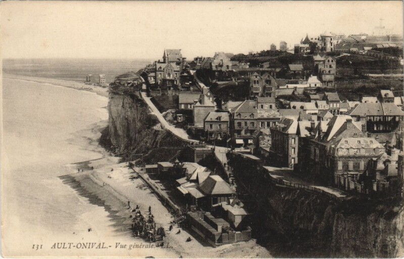 Carte postale ancienne Ault vue generale