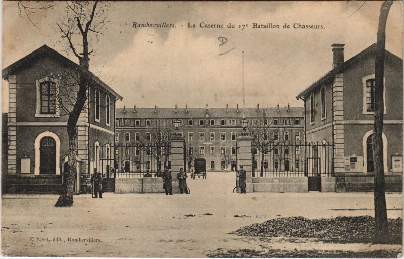 Carte postale ancienne Rambervillers - La Caserne à Rambervillers