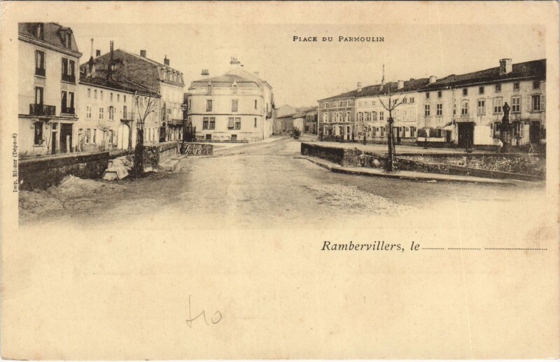 Carte postale ancienne Rambervillers - Place du parmoulin à Rambervillers