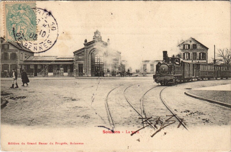 Carte postale ancienne Soissons La Gare à Soissons
