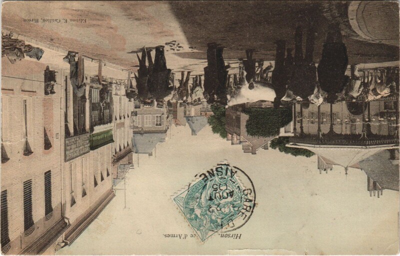 Carte postale ancienne Hirson Place d'Armes à Hirson