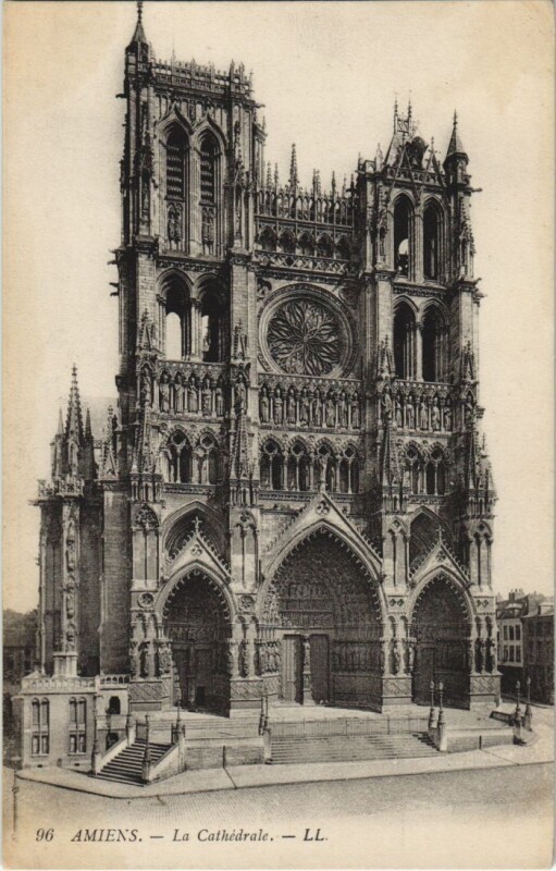 Carte postale ancienne Amiens Cathedrale à Amiens