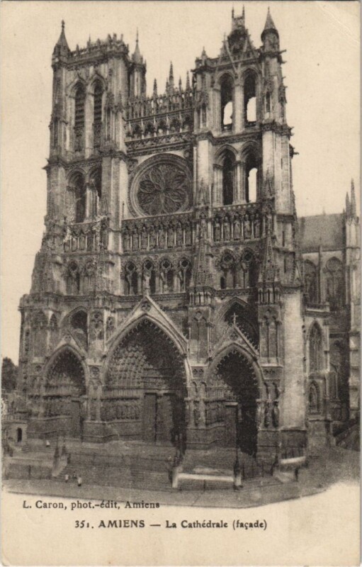 Carte postale ancienne Amiens Cathedrale à Amiens