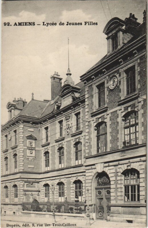 Carte postale ancienne Amiens Lycee de Jeunes Filles à Amiens