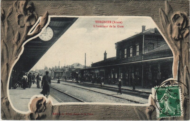 Carte postale ancienne Tergnier L'Interieur de la Gare à Tergnier