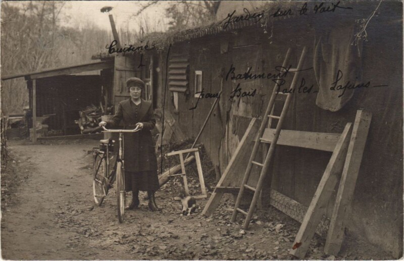 Carte postale ancienne Carte photo ancien logement personel