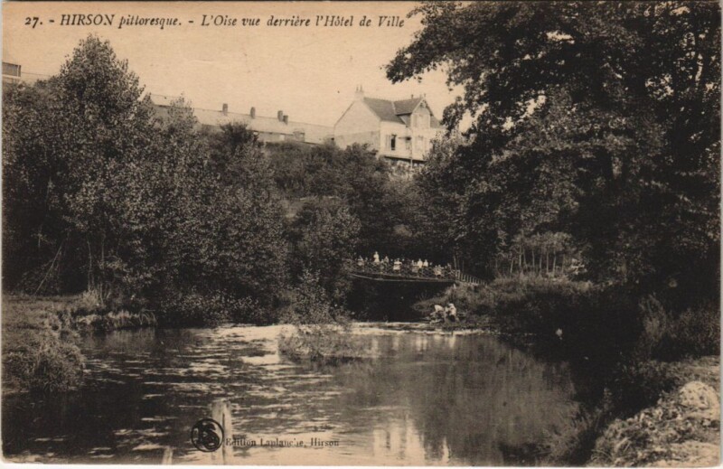 Carte postale ancienne Hirson L'oise vue derriere à Hirson