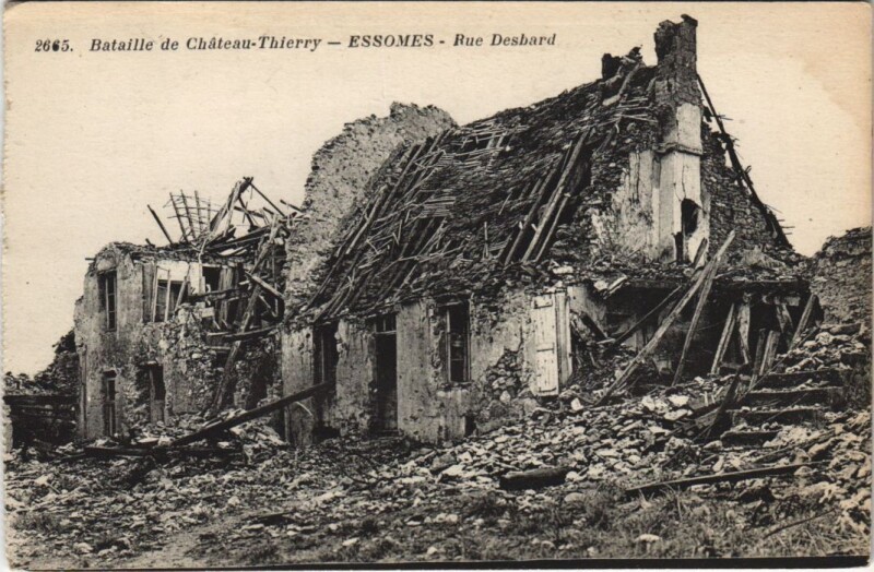 Carte postale ancienne Bataille de Chateau-Thierry Essomes Rue Desbard