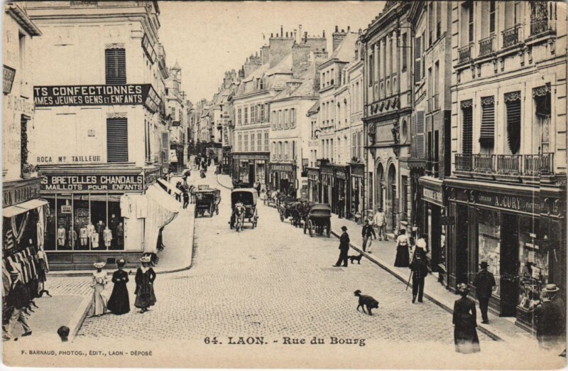 Carte postale ancienne Laon Rue du bourg