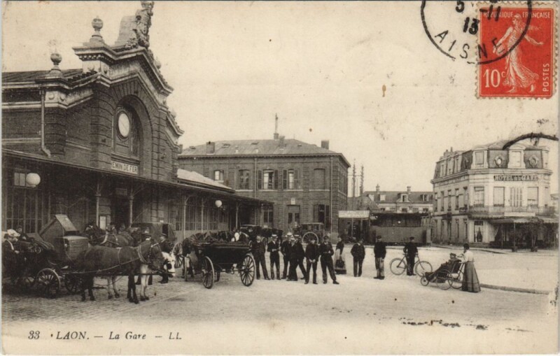 Carte postale ancienne Laon La gare