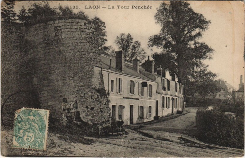 Carte postale ancienne Laon La tour penchee